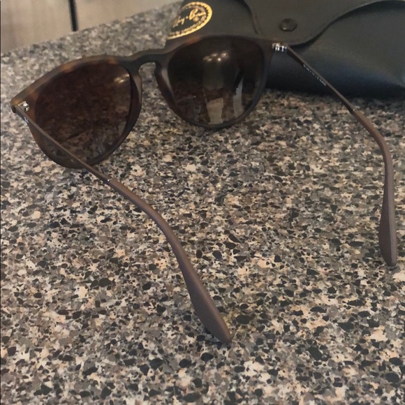 Erika Rayban Polarized tortoise - Picture 4 of 5
